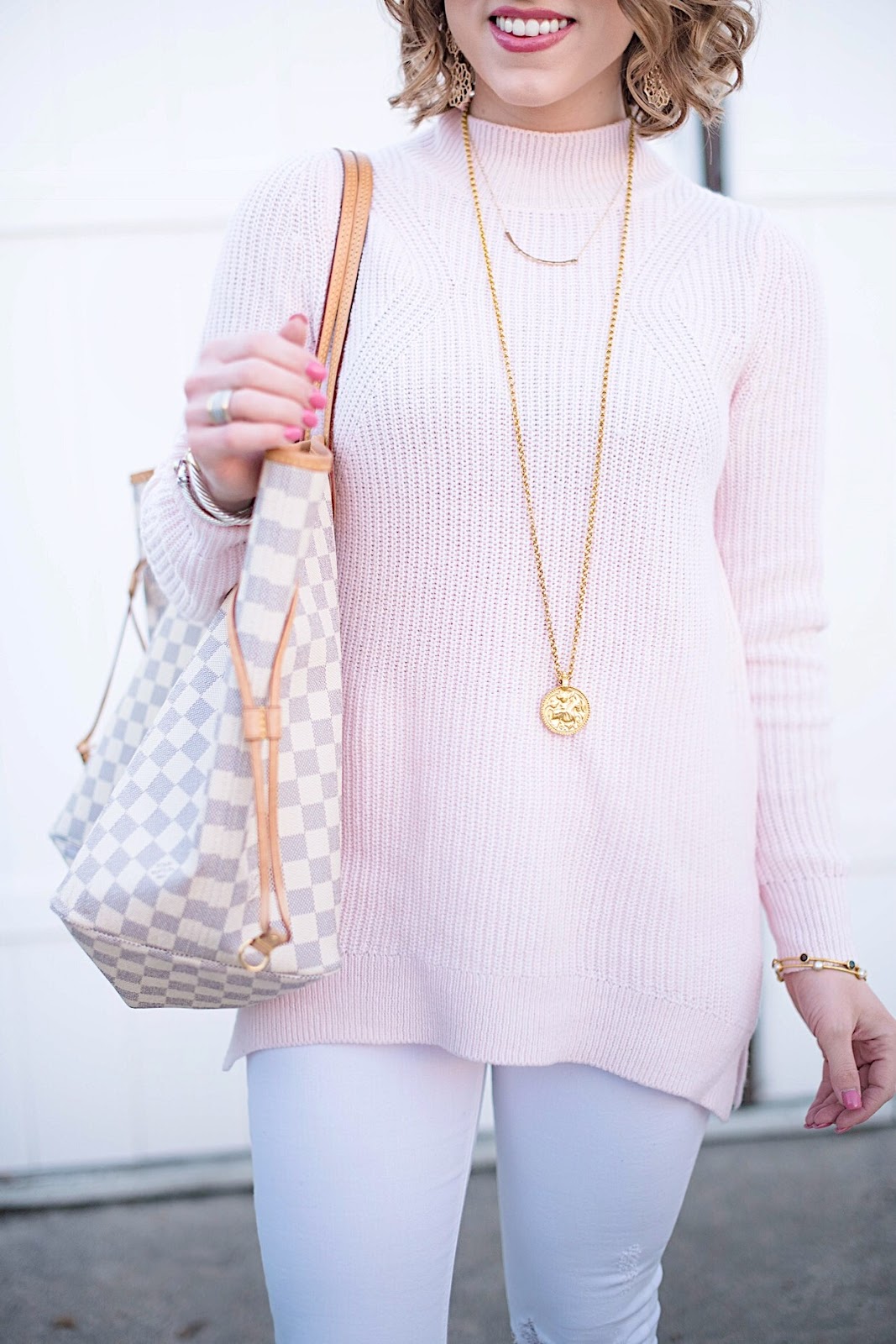 Pink, white and gold - See more on Something Delightful Blog
