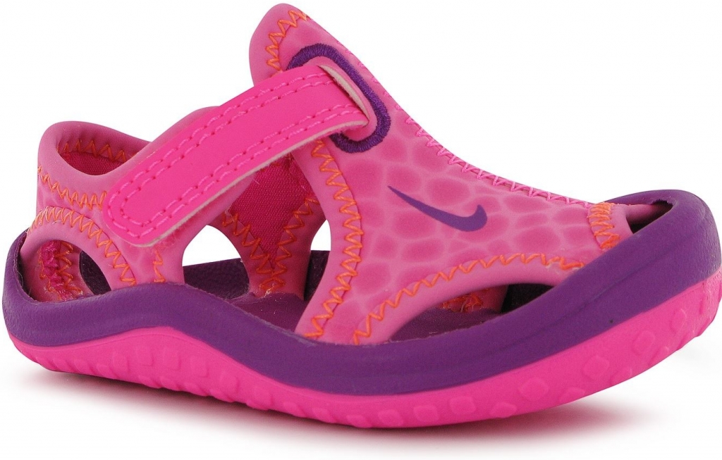 v pavucine nike sunray