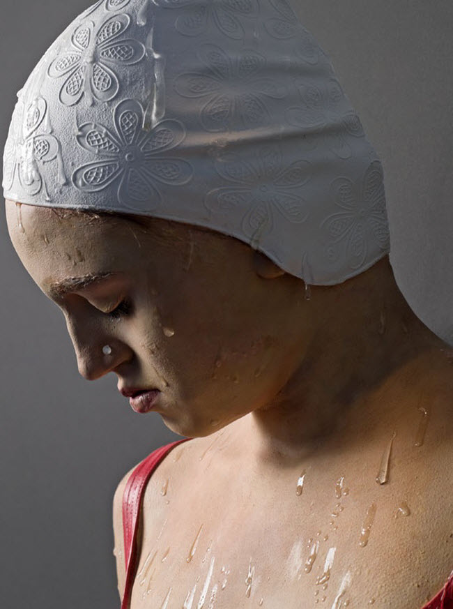 Amazing Hyper Realistic Sculpture Art by Carole Feuerman from New York