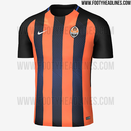 https://2.bp.blogspot.com/-yoVSygwe-VA/WVT8-G-qoeI/AAAAAAABP-s/74vBlP6-bfIzrs8uMgapaa2ma_U3YT9dwCLcBGAs/s550/shakhtar-donetsk-17-18-kit-2.jpg