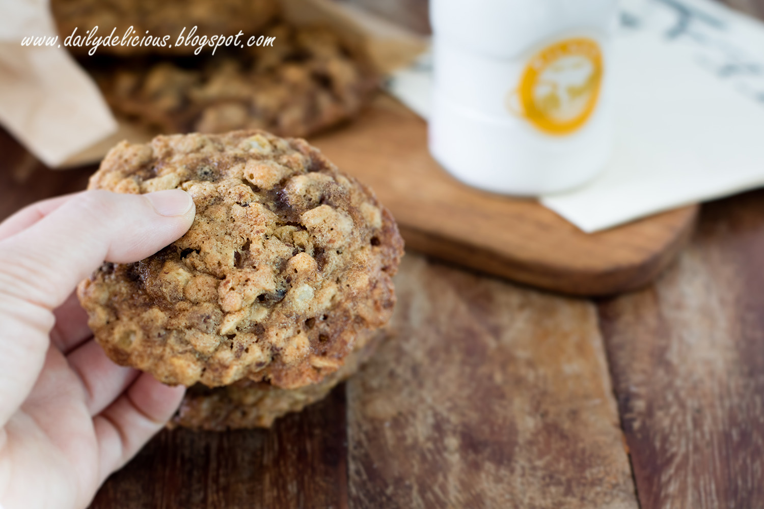 dailydelicious MUESLI COOKIES Chewy in every bites!