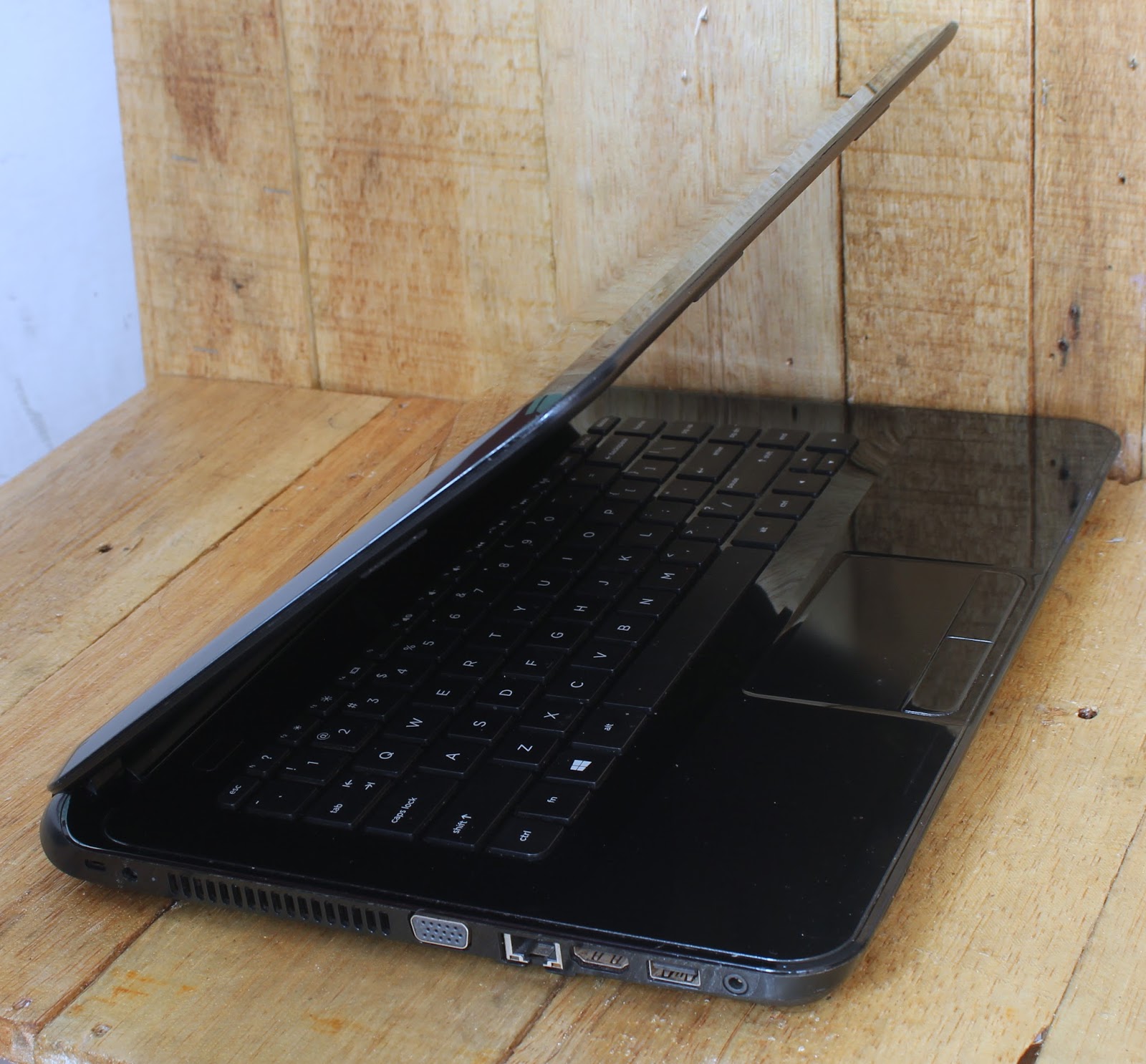 Jual Laptop HP 14d010AU Bekas Di Malang Jual Beli Laptop Bekas