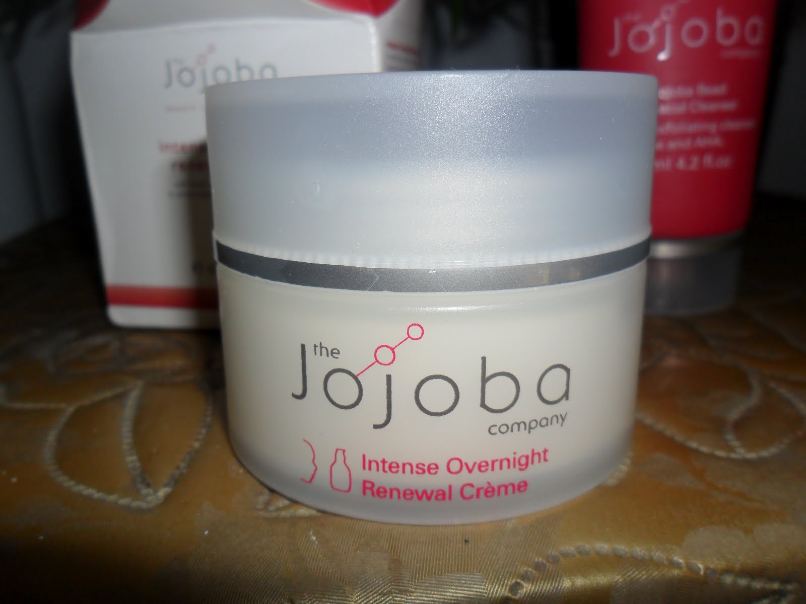 KANANI the beautiful one Jojoba Bead Facial Cleanser & Intense