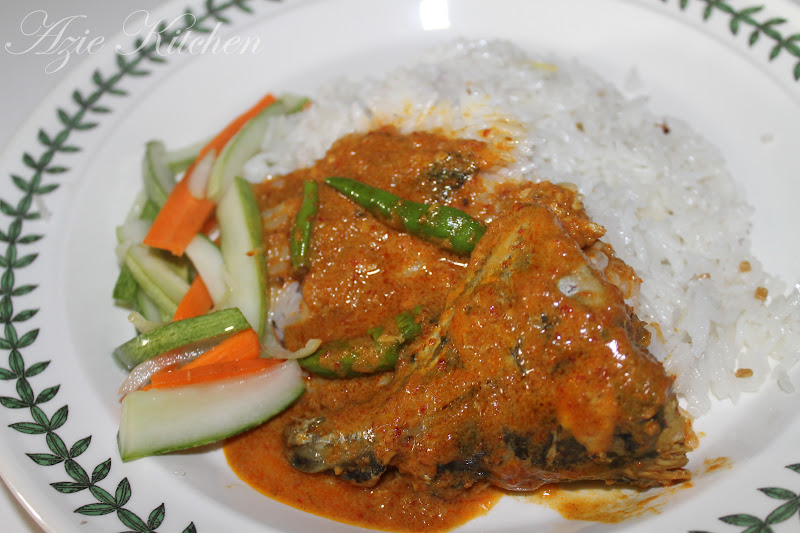 Aduhaaiii Sedap Nyeerr Nasi Dagang Terengganu Dengan Gulai Ikan Tongkol Azie Kitchen