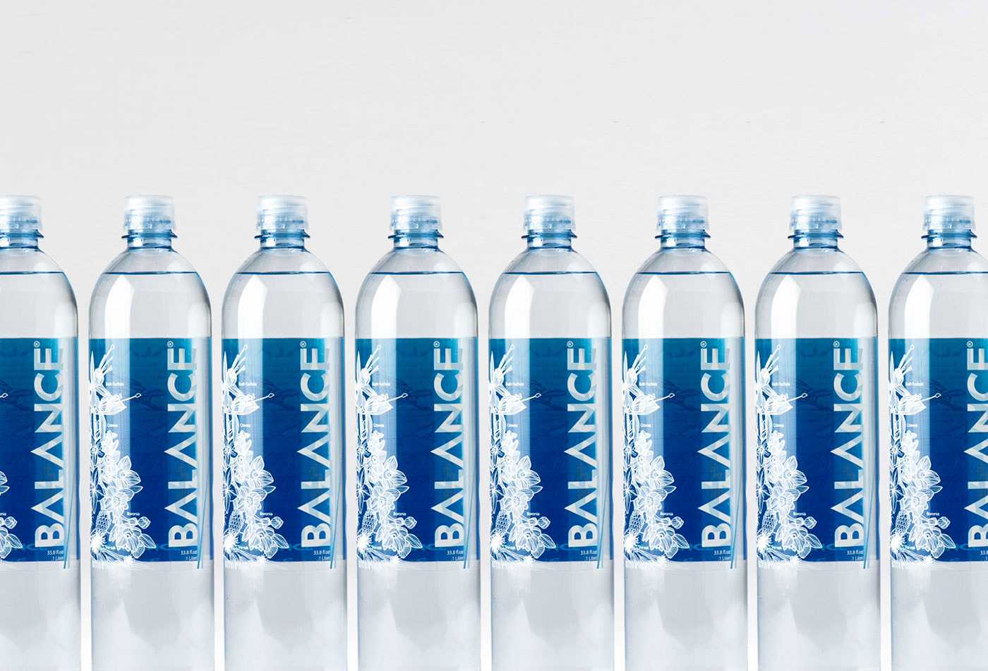 Дешевая вода в бутылках. Питьевая вода бренды. Питьевая вода в бутылке турция. Вода святой источник негаз 0,5л пэт (. Святой источник спорт негазированная 0.