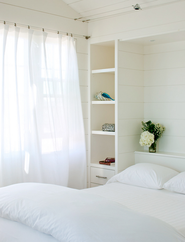 5 White Paint Colors For Interior Es B A S Blog Calm Bedroom Paint Color Benjamin Moore Ivory White