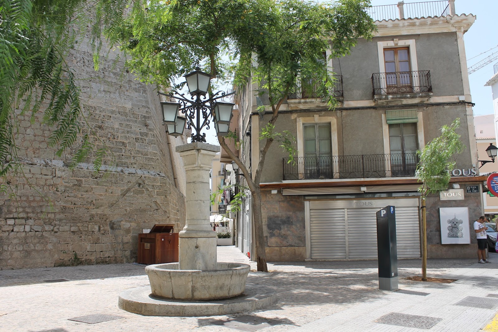 Plaza de Sa Font Ibiza