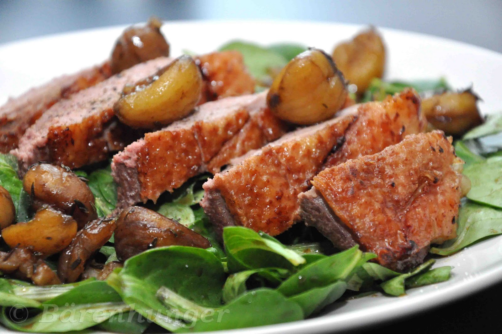 Salat mit Entenbrust und Maroni | Bärenhunger