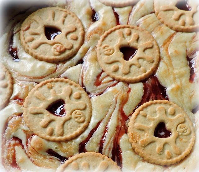 Jammie Dodger White Chocolate Blondies