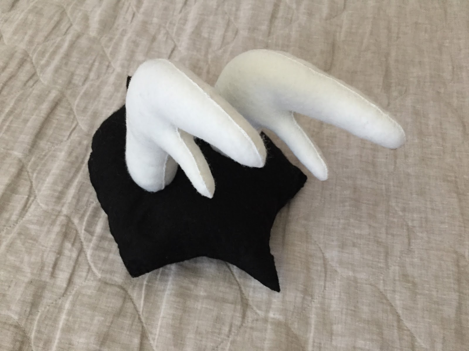 IMAGINARY WARDROBE DIY Felt Antlers