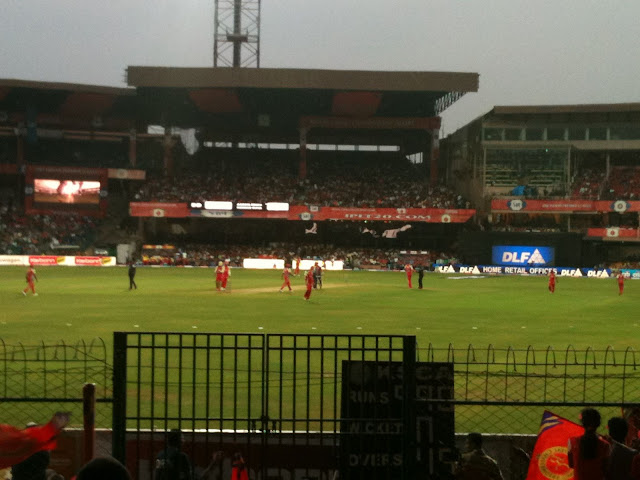 RCB vs DD at chinnaswamy stadium
