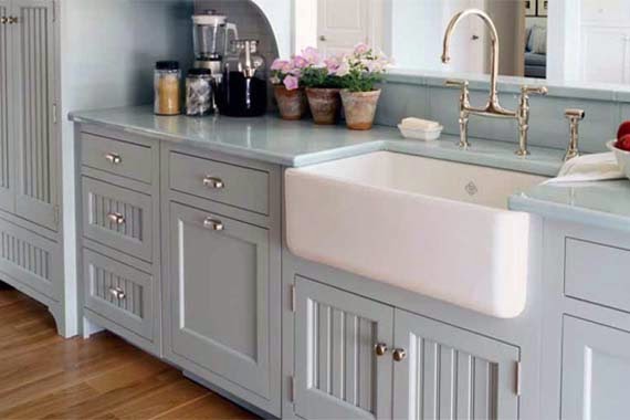 kitchen sinks undermount