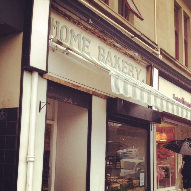 mig for your happy life Glasgow's best bakery