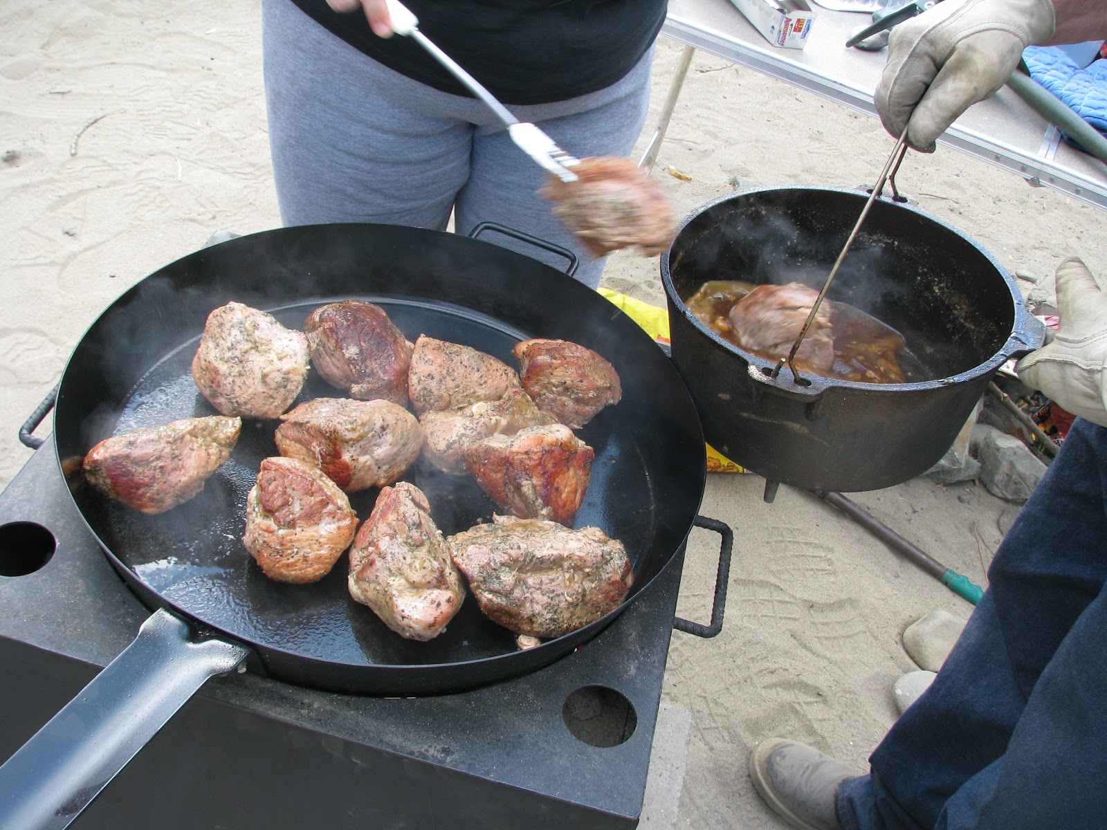 Trailhead Kitchen Dutch Oven Cooking Outdoor Dutch Oven & Big