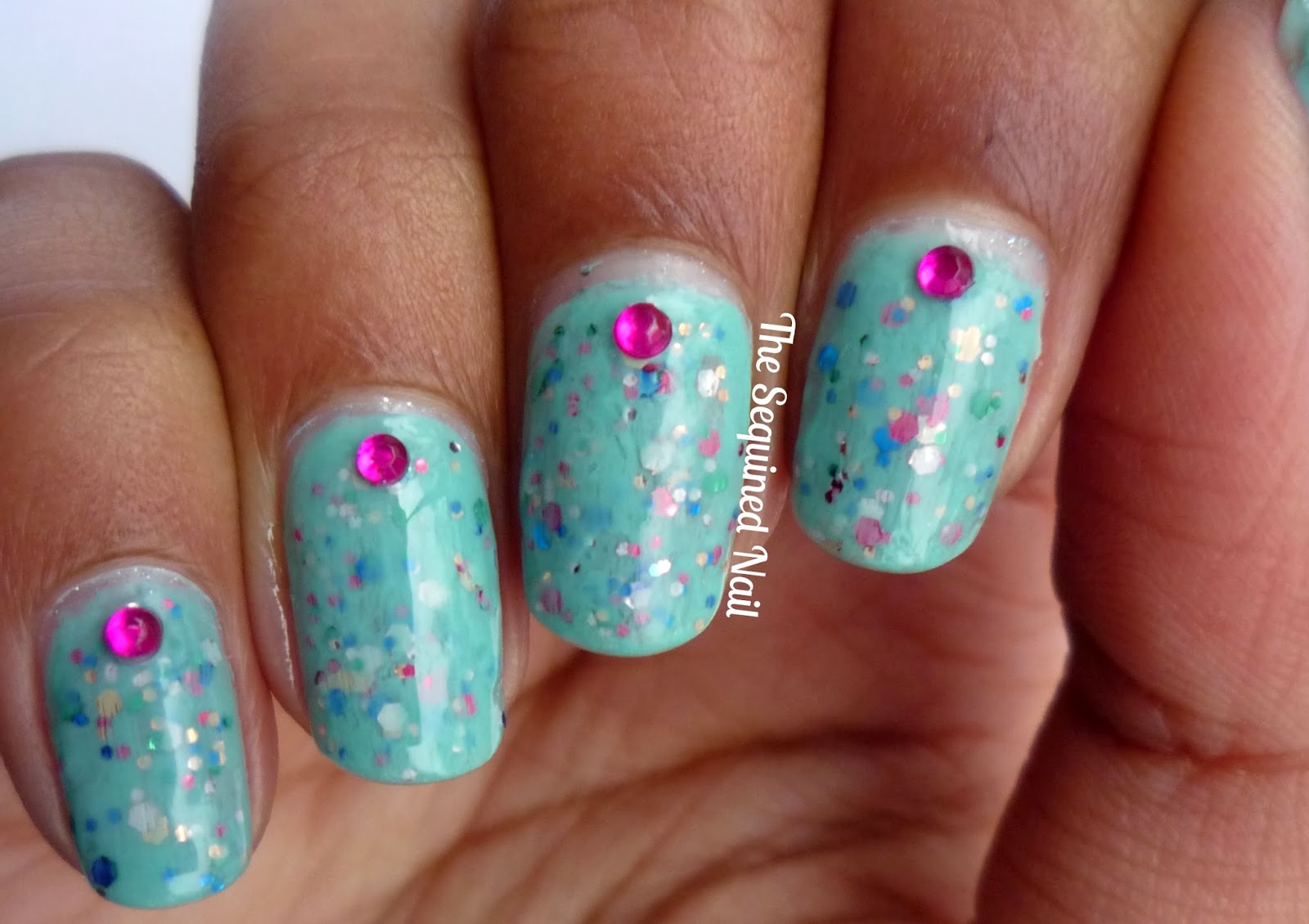The Sequined Nail: Green Jelly Sandwich Nails