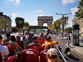 Arc di Triomphe from Big Bus