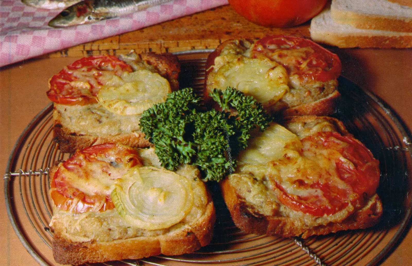 Au bonheur des papilles Entrées chaudes Toasts Méditerranéens