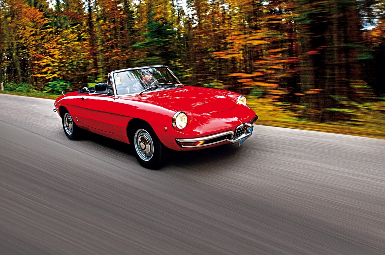 Classic Car Posters Alfa Romeo Duetto Spider