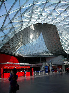 The FieraMilano site is notable for its undulating mesh roof