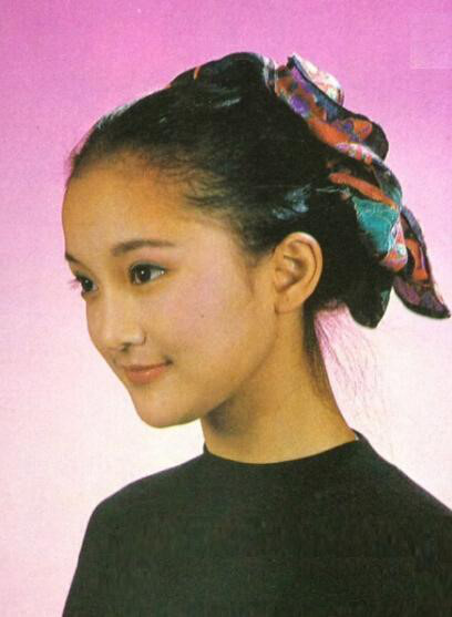 Ngỡ ngàng với nhan sắc Châu Tấn năm 16 tuổi - Ảnh 12 Ngo ngang voi nhan sac Chau Tan nam 16 tuoi - Anh 12