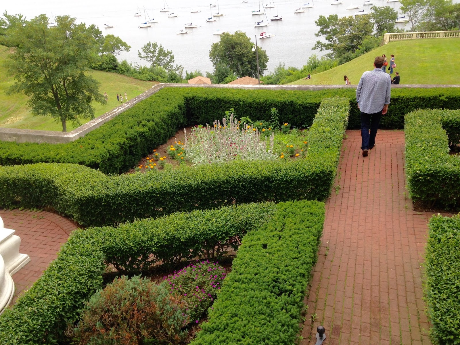 travels William Kissam Vanderbilt II "Eagle's Nest" Estate, Centerport