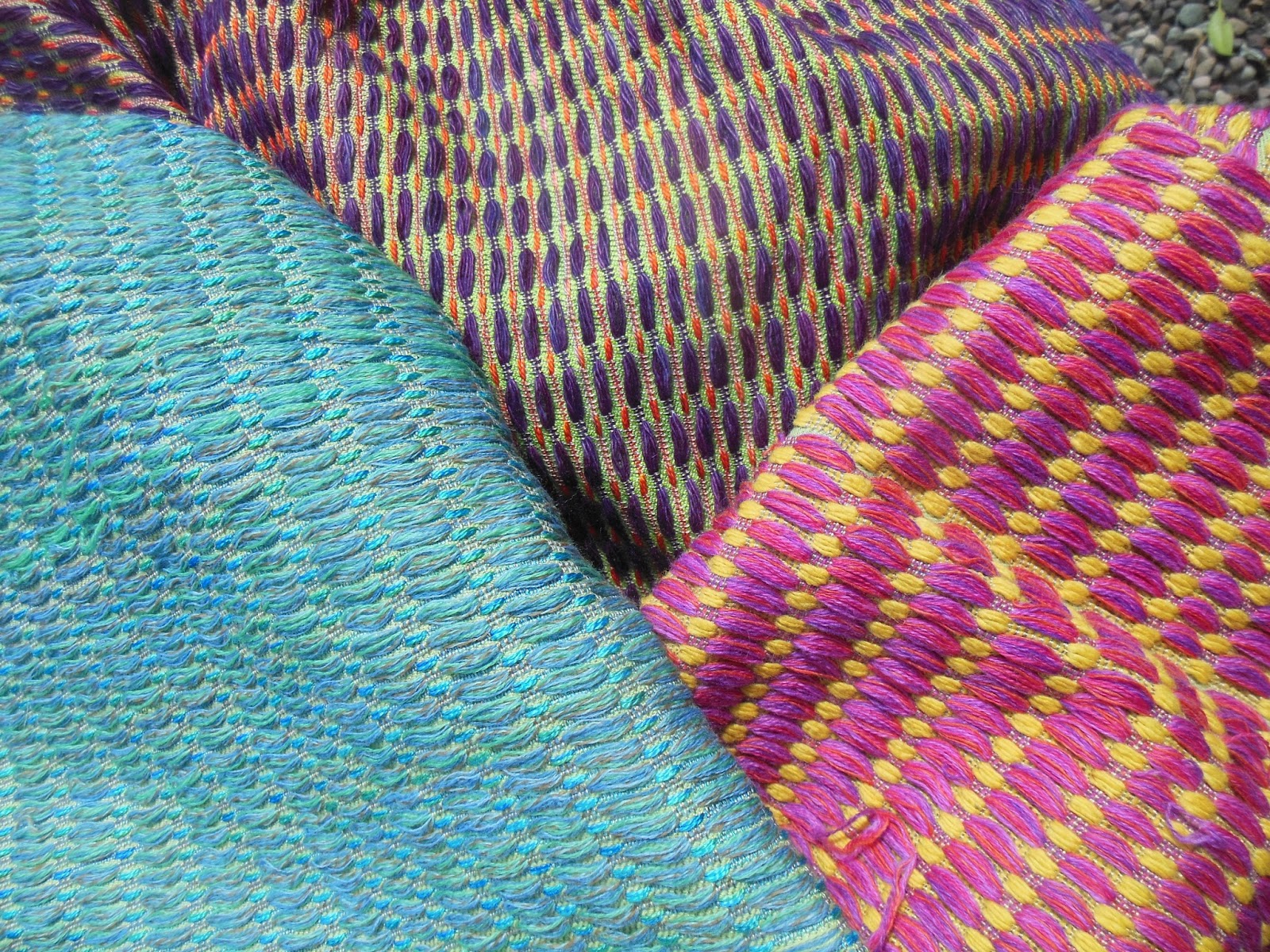 Design Dye Beam Weave: Cashmere corduroy