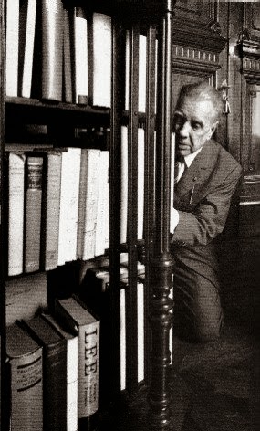 BORGES Y SUS LIBROS