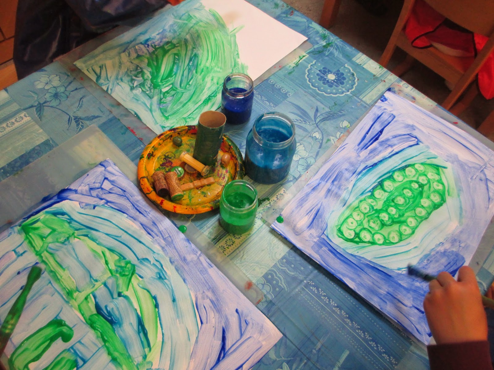 Märlimuus: Bilder mit Kleisterfarbe - Anleitung (Zeichnungsmappe)