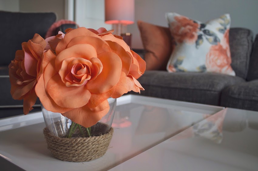 Artificial Flowers Beautiful Flowers Bunch of Flowers Coffee Table Artificial Flowers Beautiful Flowers Bunch of Flowers Coffee Table