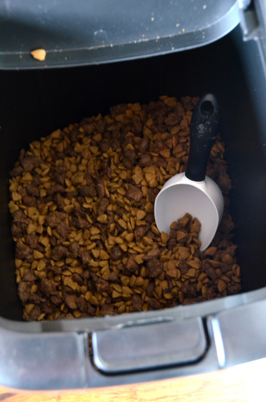 IRON & TWINE Dog Food Storage