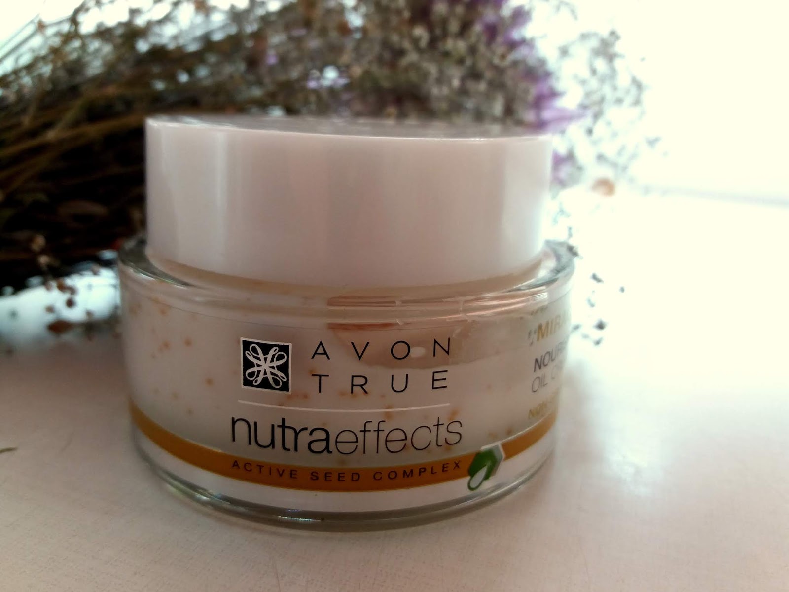 Avon True Nutra Effects