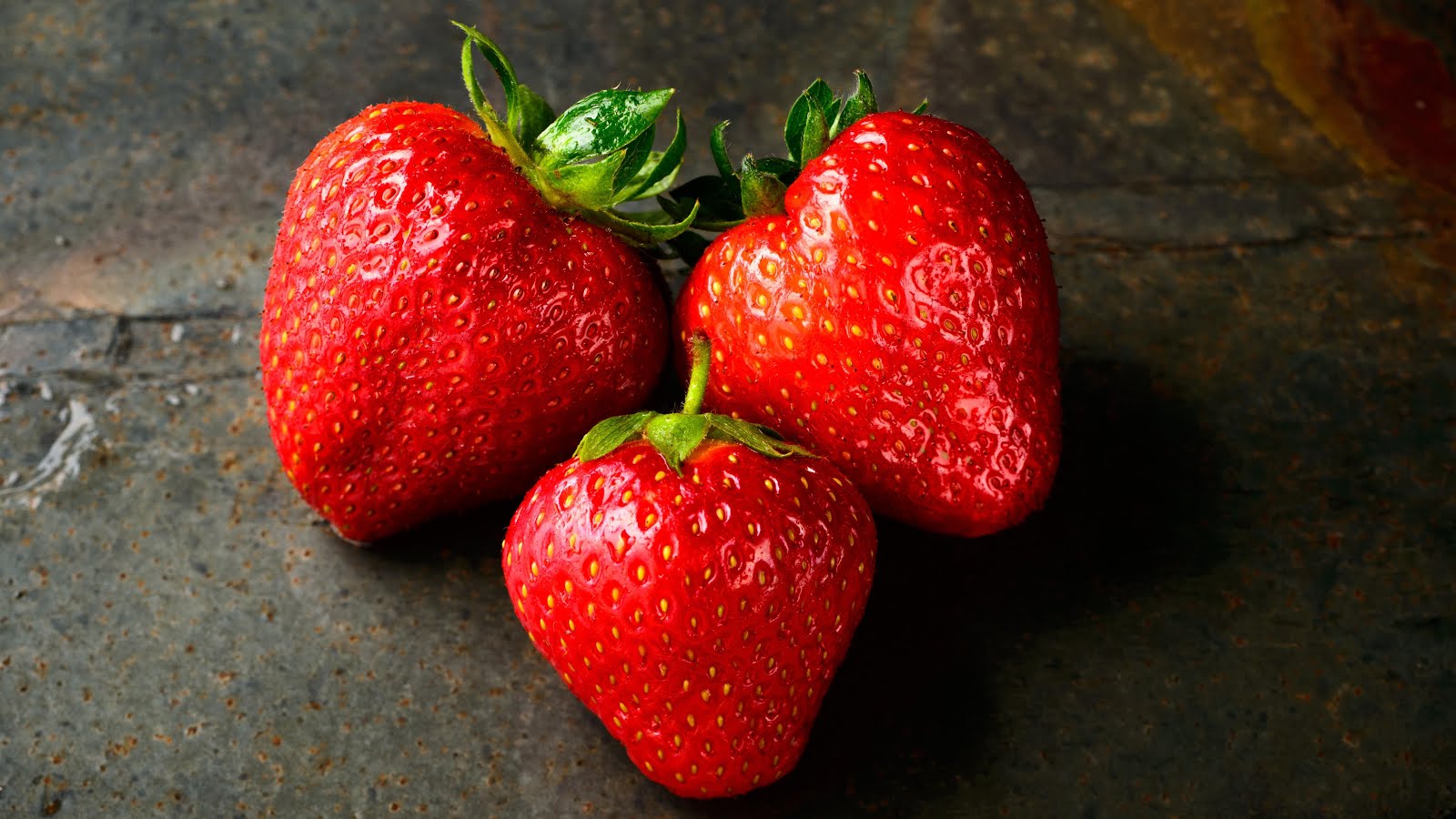 Calories in Strawberries