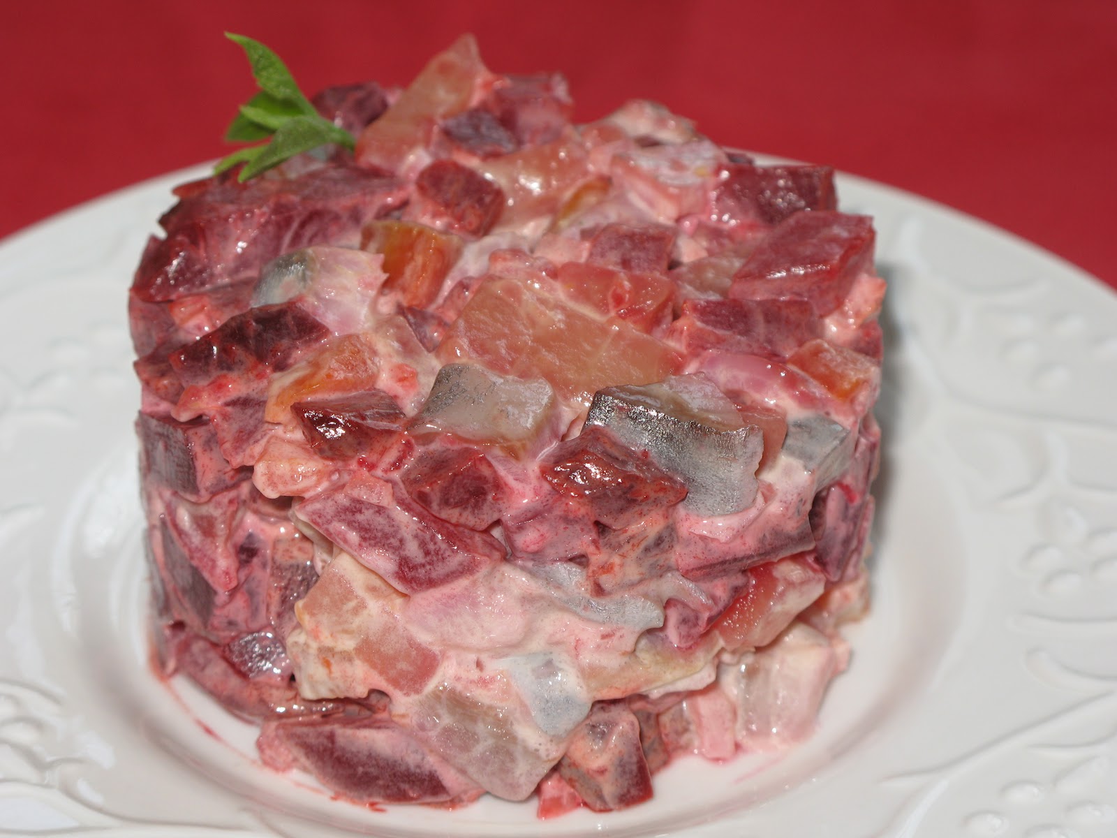 Салат под шубой нарезанный кубиками