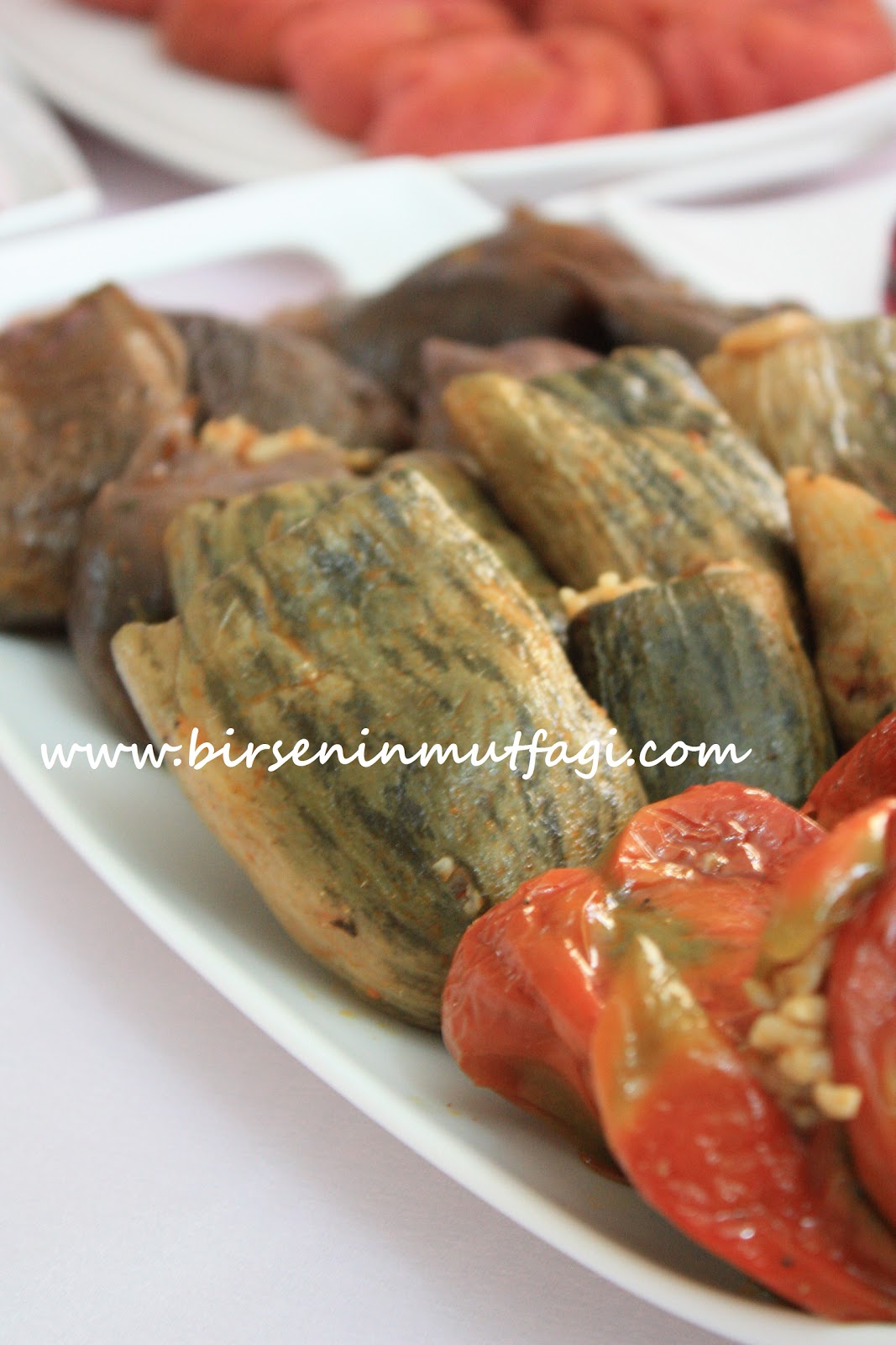 Patlıcanlı Kuru Biberli Meze Tarifi Patlıcanlı Kuru Biberli Meze Tarifi
