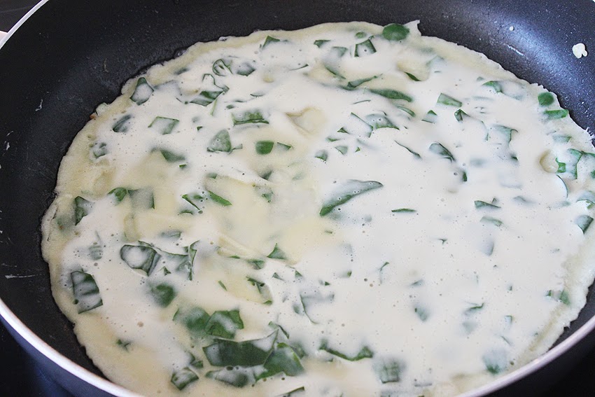 Diva Food: Bärlauch-Flädle (Pfannkuchen) Diva Food: Bärlauch-Flädle (Pfannkuchen)