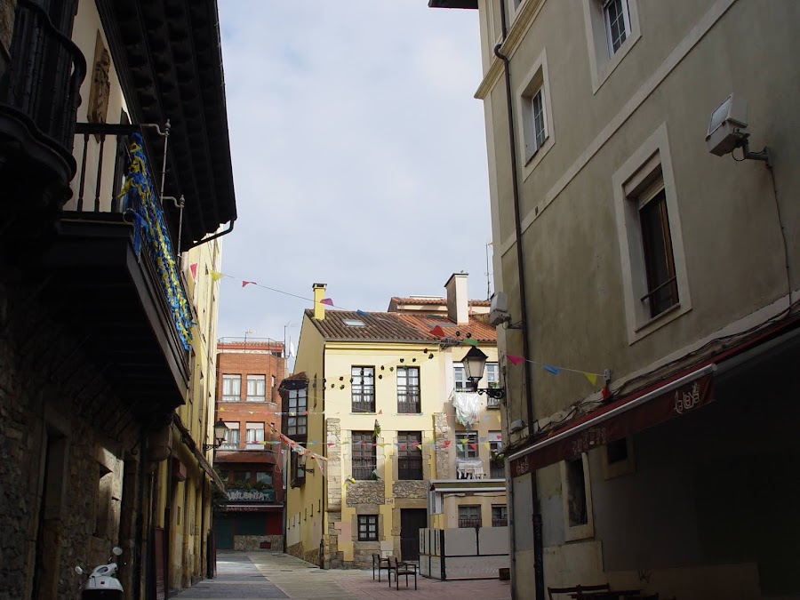 cimavilla-engalanada-gijon