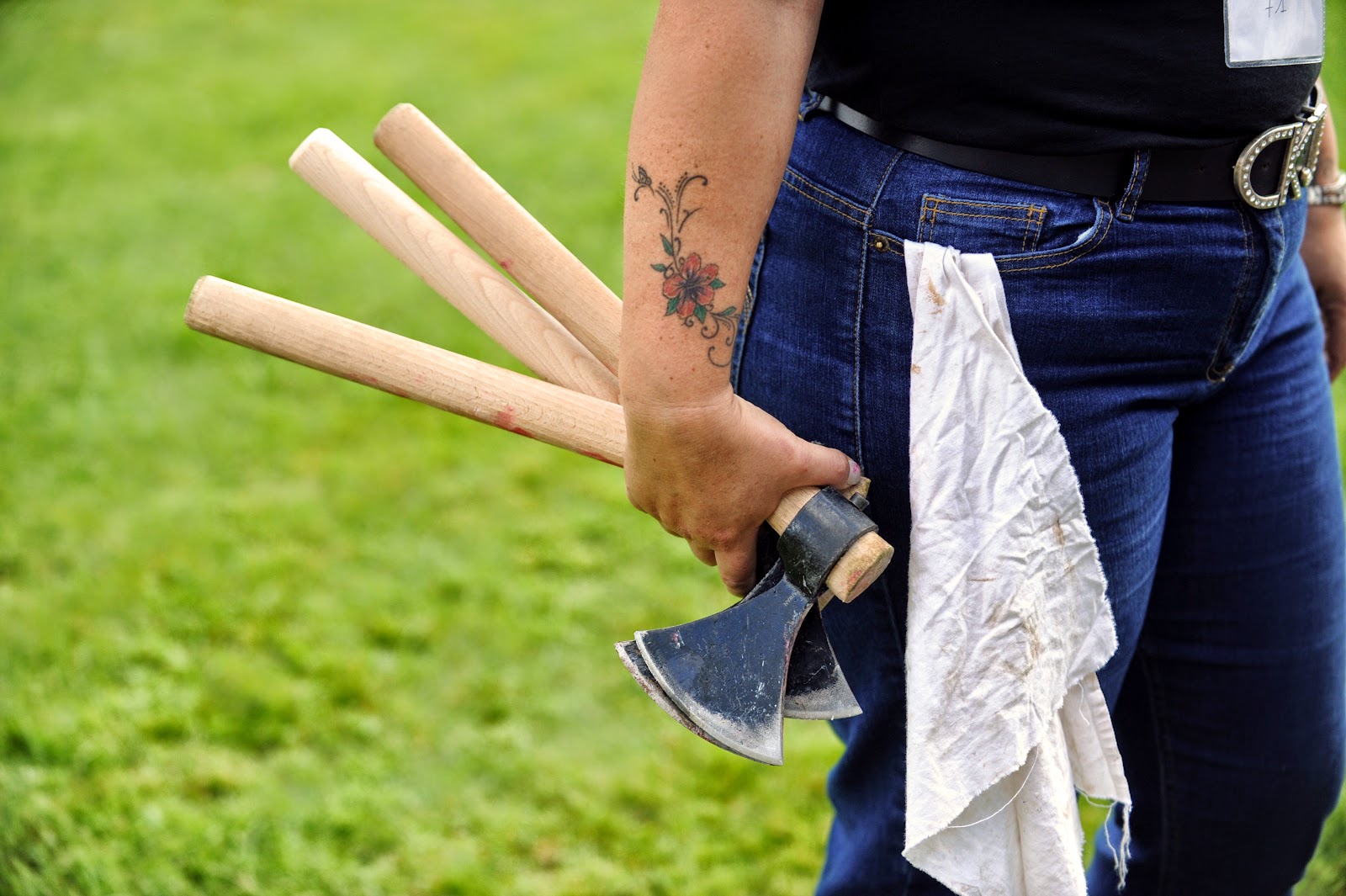 Knives & Hatchets Throwing World Championships 2014 HD Photos