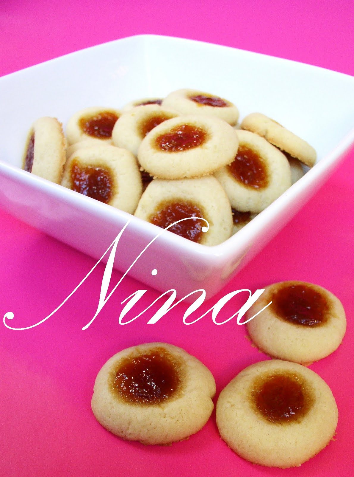 NINA'S RECIPES..... APRICOT JAM FILLED COOKIES CHRISTMAS 2011 