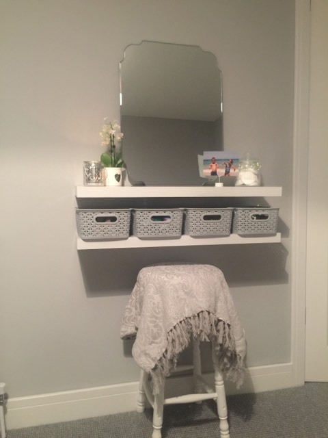 Diy Easy Dressing Table Hack