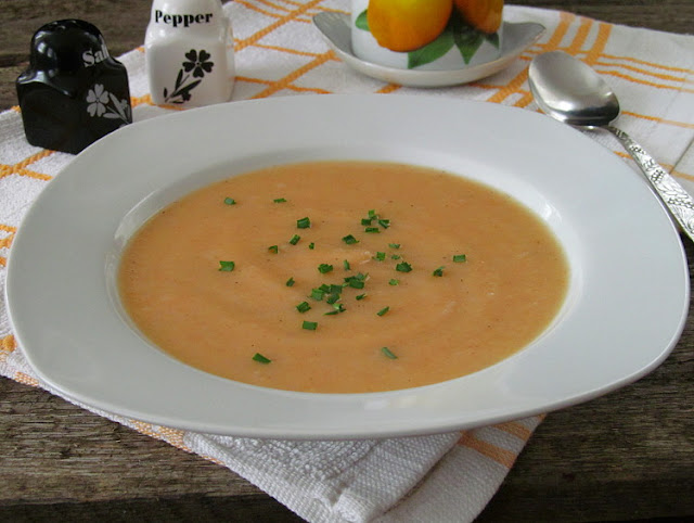 Суп-пюре из топинамбура (Yer elması çorbası)