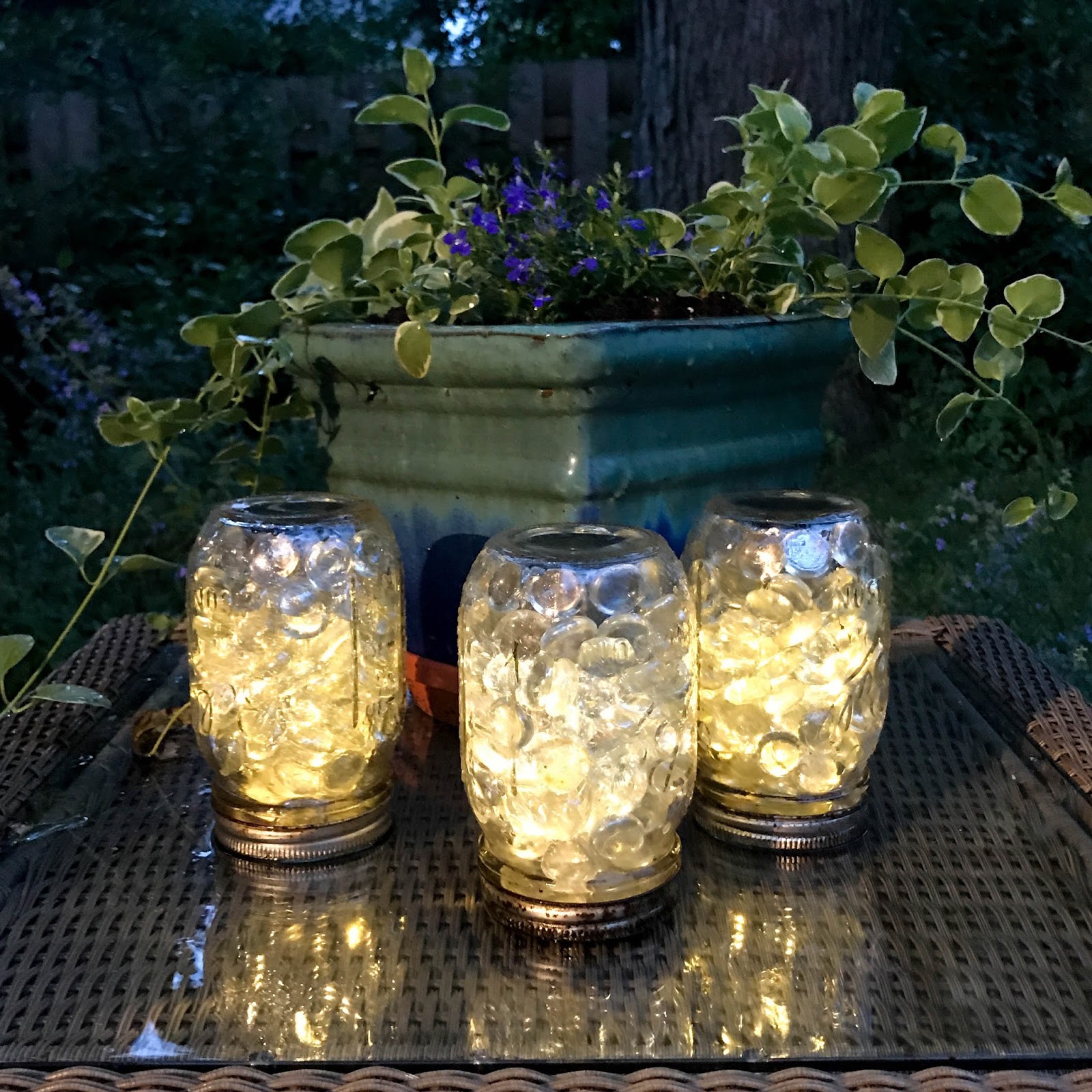 DIY mason jar solar lights tutorial