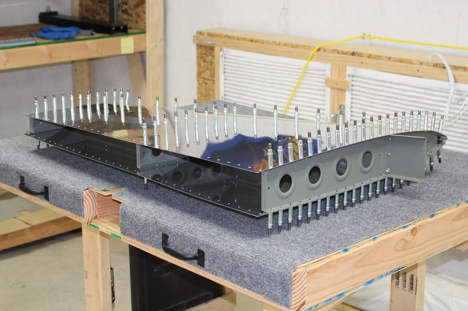 Martin's RV-8 Blog: Horizontal and Vertical Stabilizers Complete