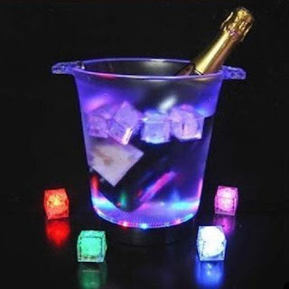 https://nightclubsuppliesusa.com/led-water-activated-ice-led-ice-cube/