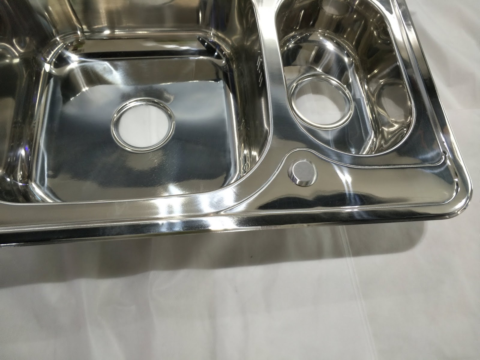 Stainless Steel Kitchen Sink Manufacturer polish stainless steel sink 1 1/2 bowl