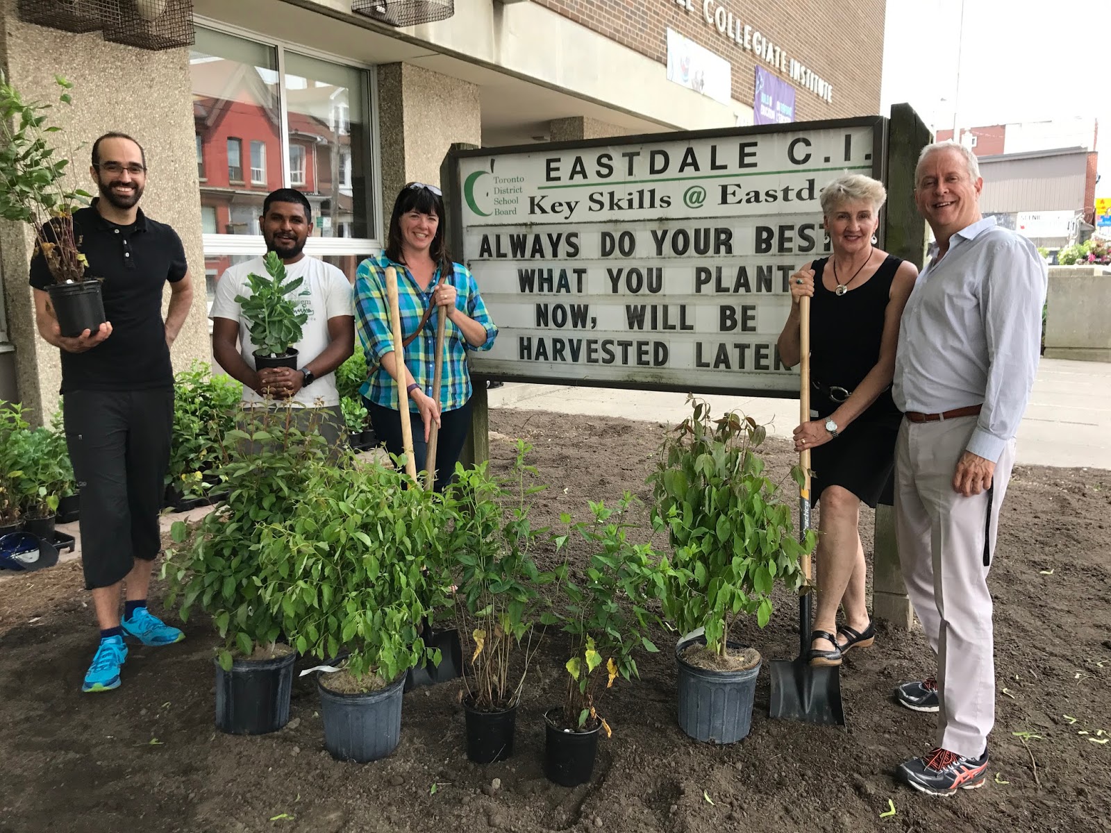 Learning4Life@EastdaleCI: Official Garden Planting @Eastdale