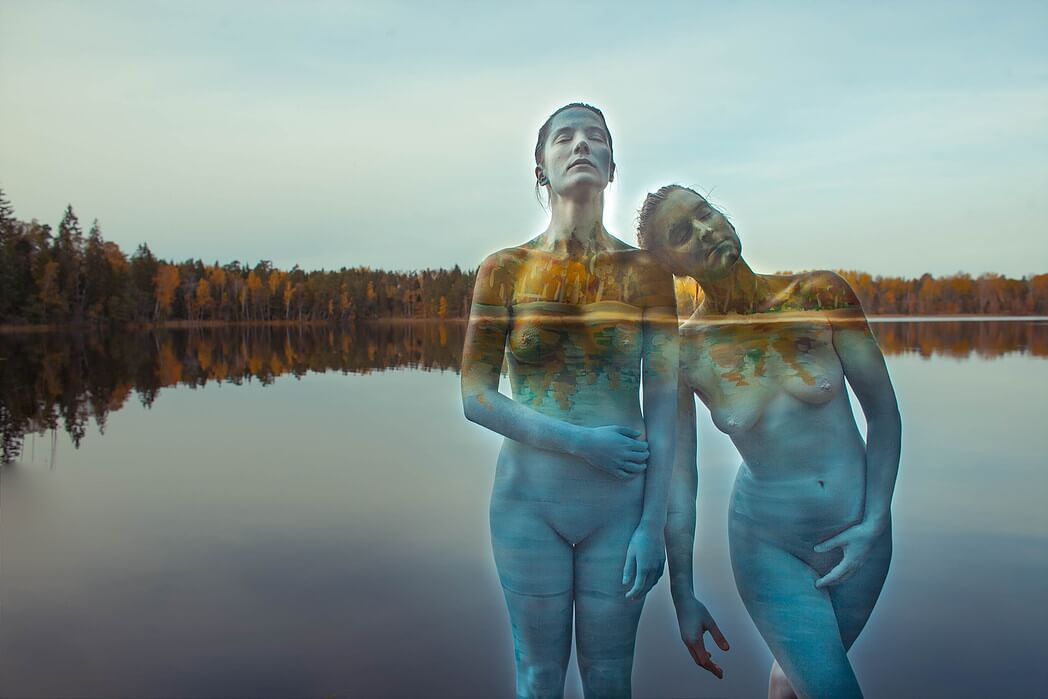08-Vilija-Vitkute-Body-Art-with-Camouflage-Body-Painting-www-designstack-co