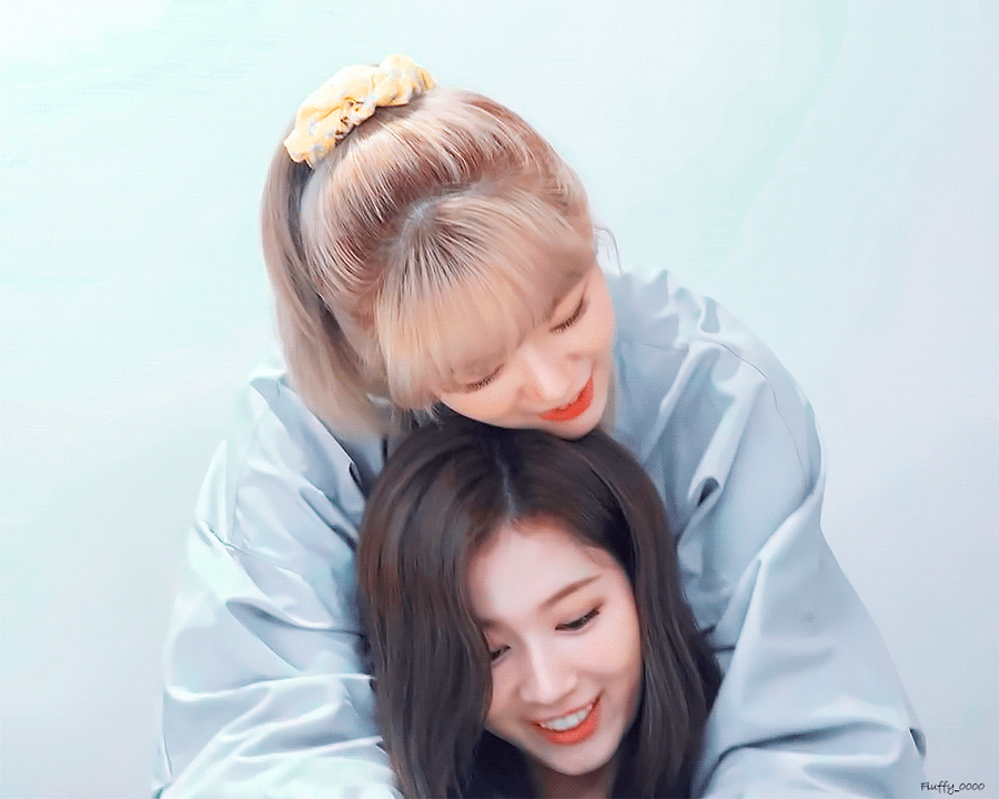 9941F1455F61F3620C.gif