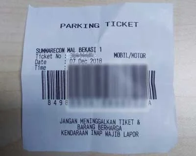 Tiket Parkir Summarecon Bekasi Tertinggal Dalam Dompet