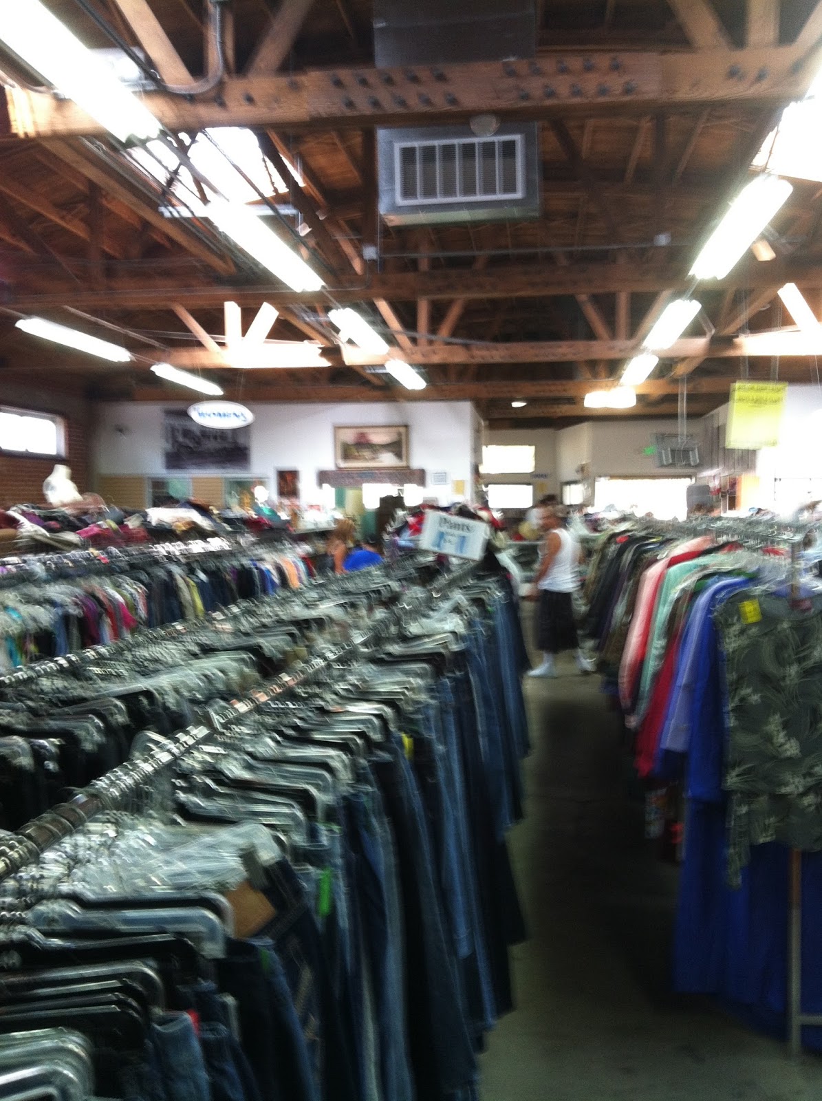 Rick's Ventura Boys and Girls Club Thrift Store