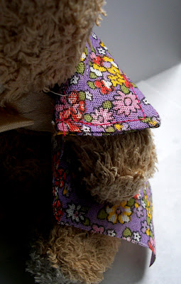 Eu não sei costurar: como costurar uma gola Eu não sei costurar: como costurar uma gola